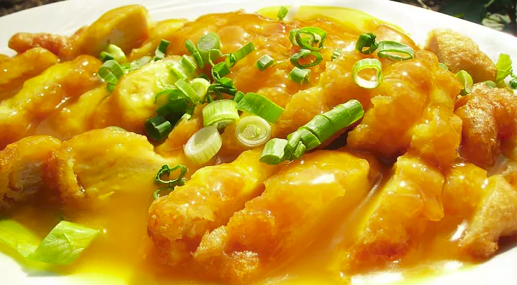 Eastern Bay Chinese Restaurant | restaurant | 2055 Riverside Dr, Columbus, OH 43221, USA | 6144871198 OR +1 614-487-1198