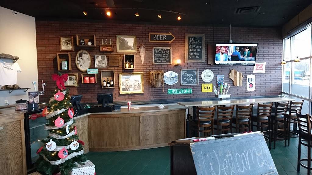 Christianos Pizza | restaurant | 1964 S Koeller St, Oshkosh, WI 54902, USA | 9208917100 OR +1 920-891-7100