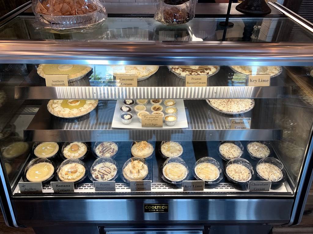 Buttermilk Sky Pie Shop | restaurant | 1707 N Collins St #115, Arlington, TX 76011, USA | 8176172046 OR +1 817-617-2046