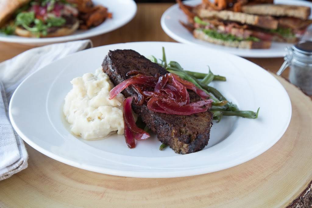 Deep Roots Restaurant and Bar | restaurant | 4601 Shawnee Dr, Kansas City, KS 66106, USA | 9136774502 OR +1 913-677-4502