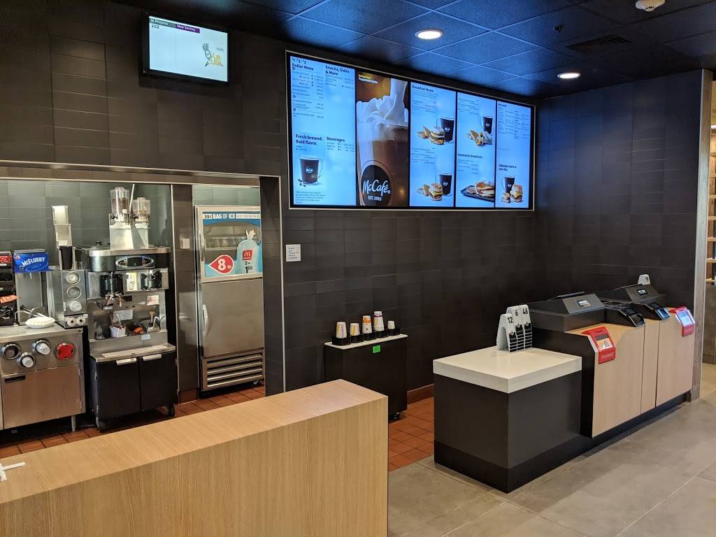 McDonalds | cafe | 775 W Via Rancho Sahuarita Rd, Sahuarita, AZ 85629, USA | 5202071349 OR +1 520-207-1349