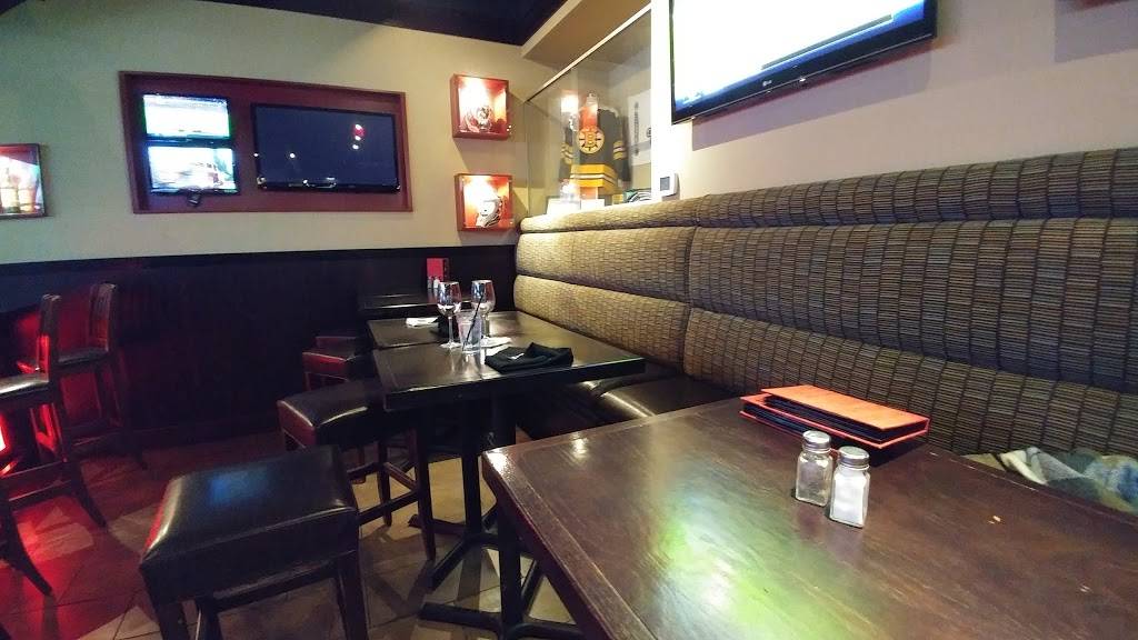 Shoeless Joes Sports Grill | restaurant | 1110 Brookdale Ave, Cornwall, ON K6J 4P4, Canada | 6139356410 OR +1 613-935-6410