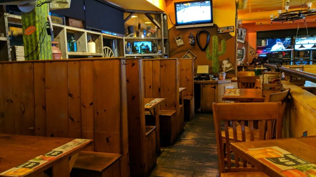 Ol West Wing | restaurant | 211 Ferndale Dr S, Barrie, ON L4N 6B9, Canada | 7058120459 OR +1 705-812-0459