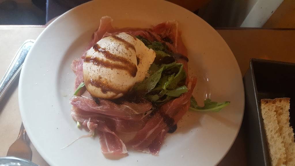 Farmhouse | restaurant | 81 Ludlow St, New York, NY 10002, USA | 2126779383 OR +1 212-677-9383