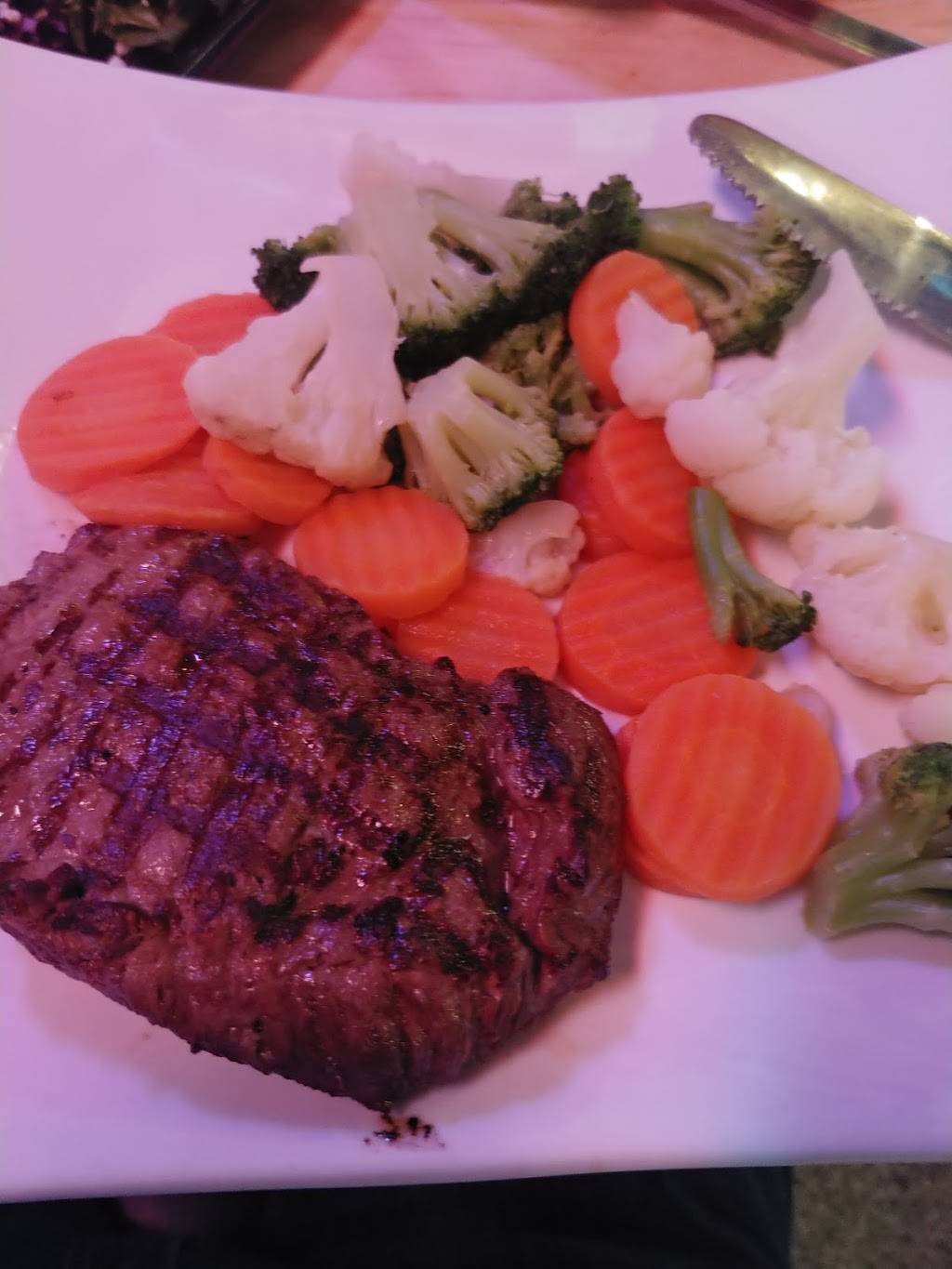 Charred 51 Artisan Bar & Bistro | restaurant | 51 N Prairie St, Galesburg, IL 61401, USA | 3092974188 OR +1 309-297-4188