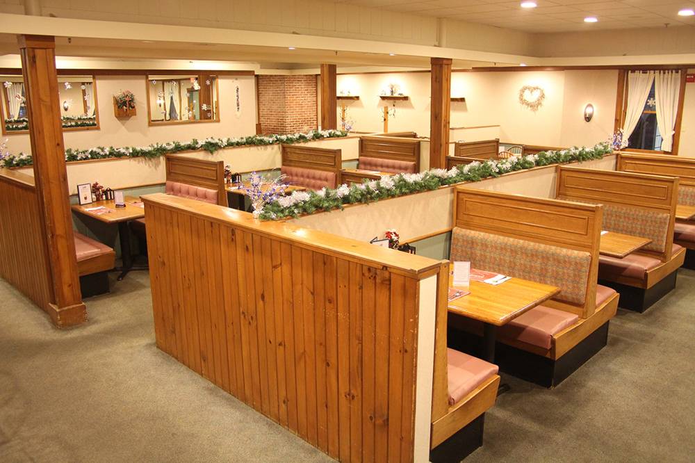 Strafford Farms Restaurant | restaurant | 58 New Rochester Rd, Dover, NH 03820, USA | 6037427012 OR +1 603-742-7012