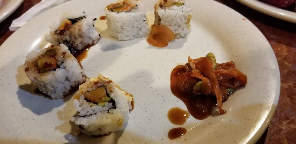 Hong Kong Buffet | restaurant | 145 W Wisconsin Ave, Neenah, WI 54956, USA | 9207207089 OR +1 920-720-7089