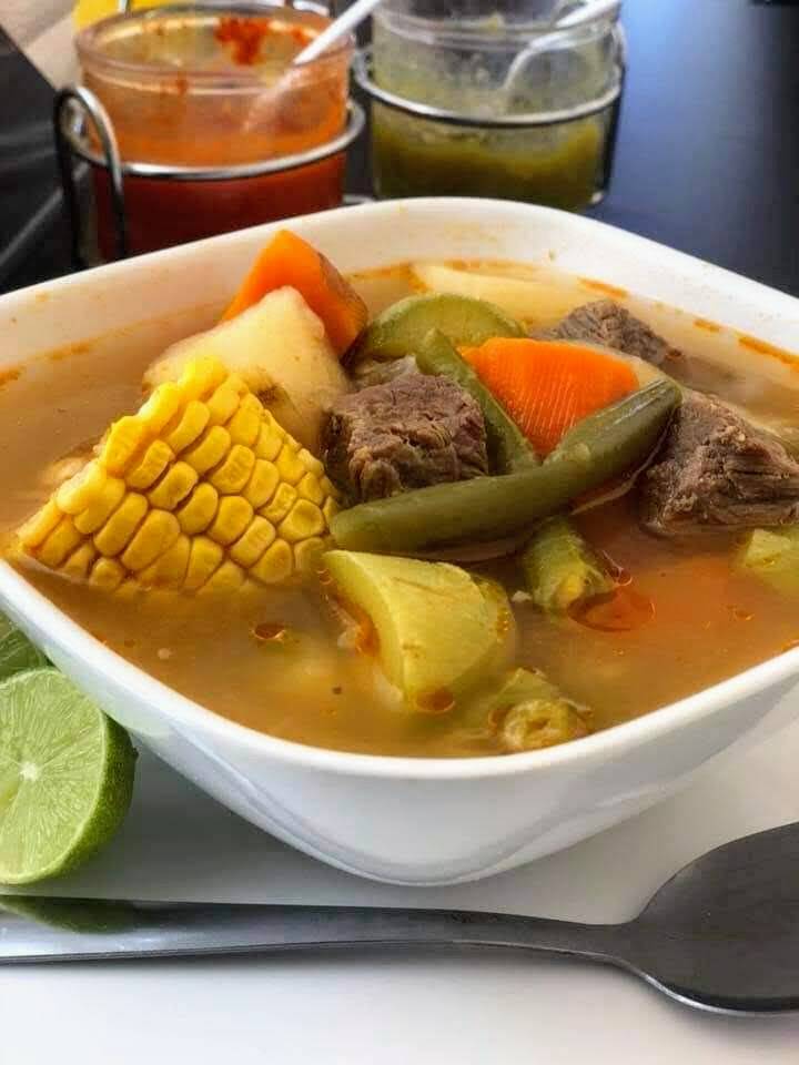 Del Taco | meal takeaway | 4344 University Pkwy, San Bernardino, CA 92407, USA | 9094739512 OR +1 909-473-9512