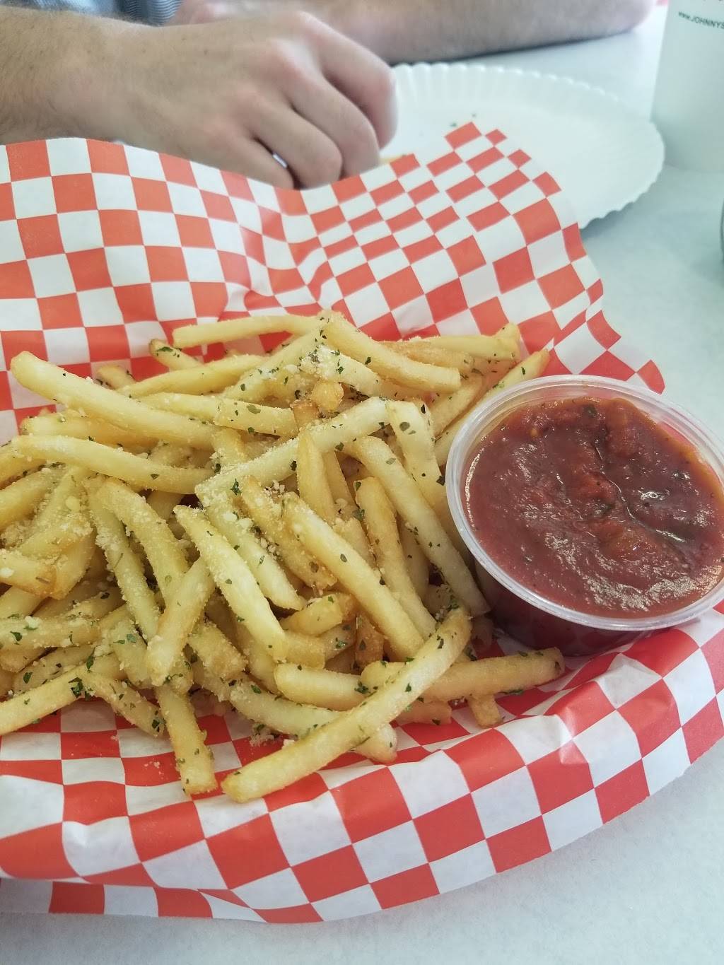 Johnnys Real New York Pizza | restaurant | 6721 Quail Hill Pkwy, Irvine, CA 92603, USA | 9498231900 OR +1 949-823-1900