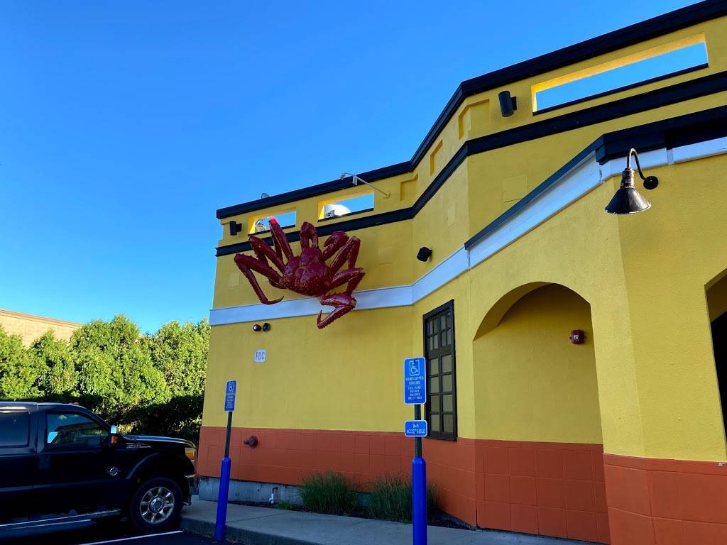 Crazy Seafood Cajun Seafood and Bar | restaurant | 847 Riverdale St, West Springfield, MA 01089, USA | 4138816888 OR +1 413-881-6888