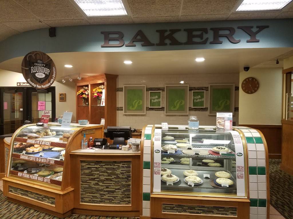 Perkins Restaurant & Bakery | restaurant | 1015 E McCoy Blvd, Tomah, WI 54660, USA | 6083740550 OR +1 608-374-0550