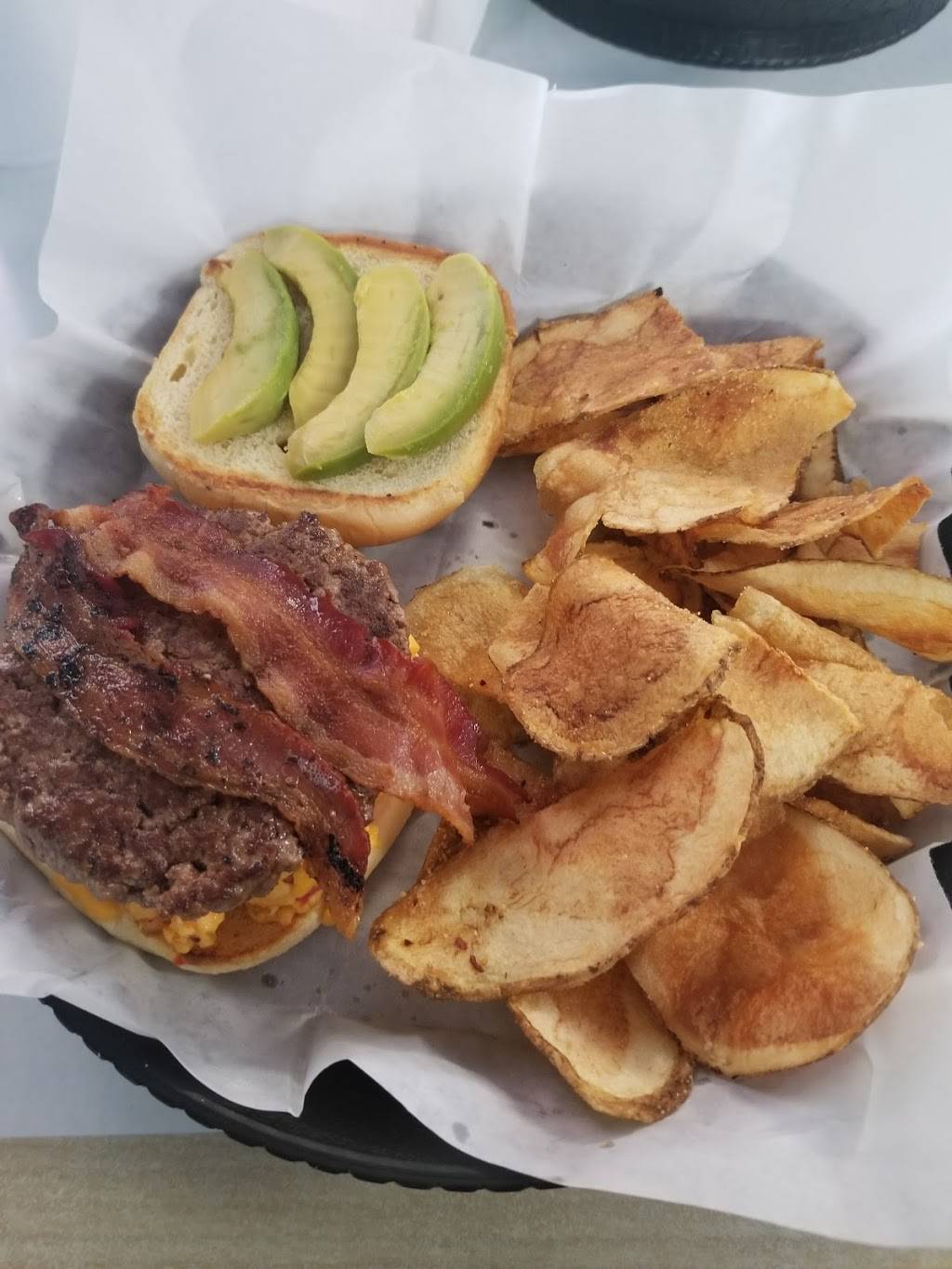 Holly Jos Creekside Grill | restaurant | 25174 Virgil H Goode Hwy, Boones Mill, VA 24065, USA | 5403341255 OR +1 540-334-1255