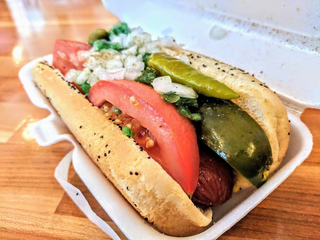 Blues City Deli | restaurant | 2438 McNair Ave, St. Louis, MO 63104, USA | 3147738225 OR +1 314-773-8225