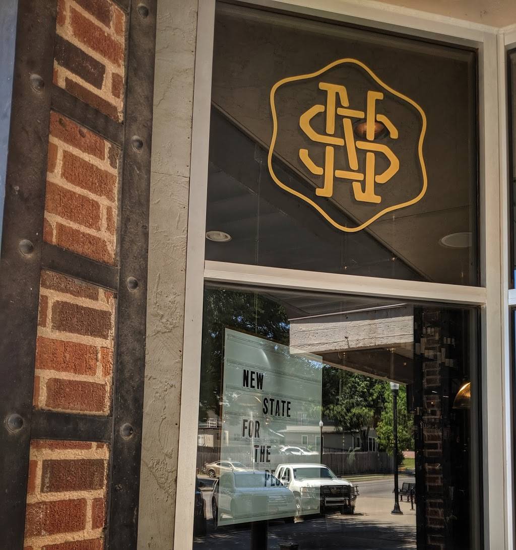 New State Burgers & Spirits | restaurant | 1705 NW 16th St ste a, Oklahoma City, OK 73106, USA | 4057247524 OR +1 405-724-7524