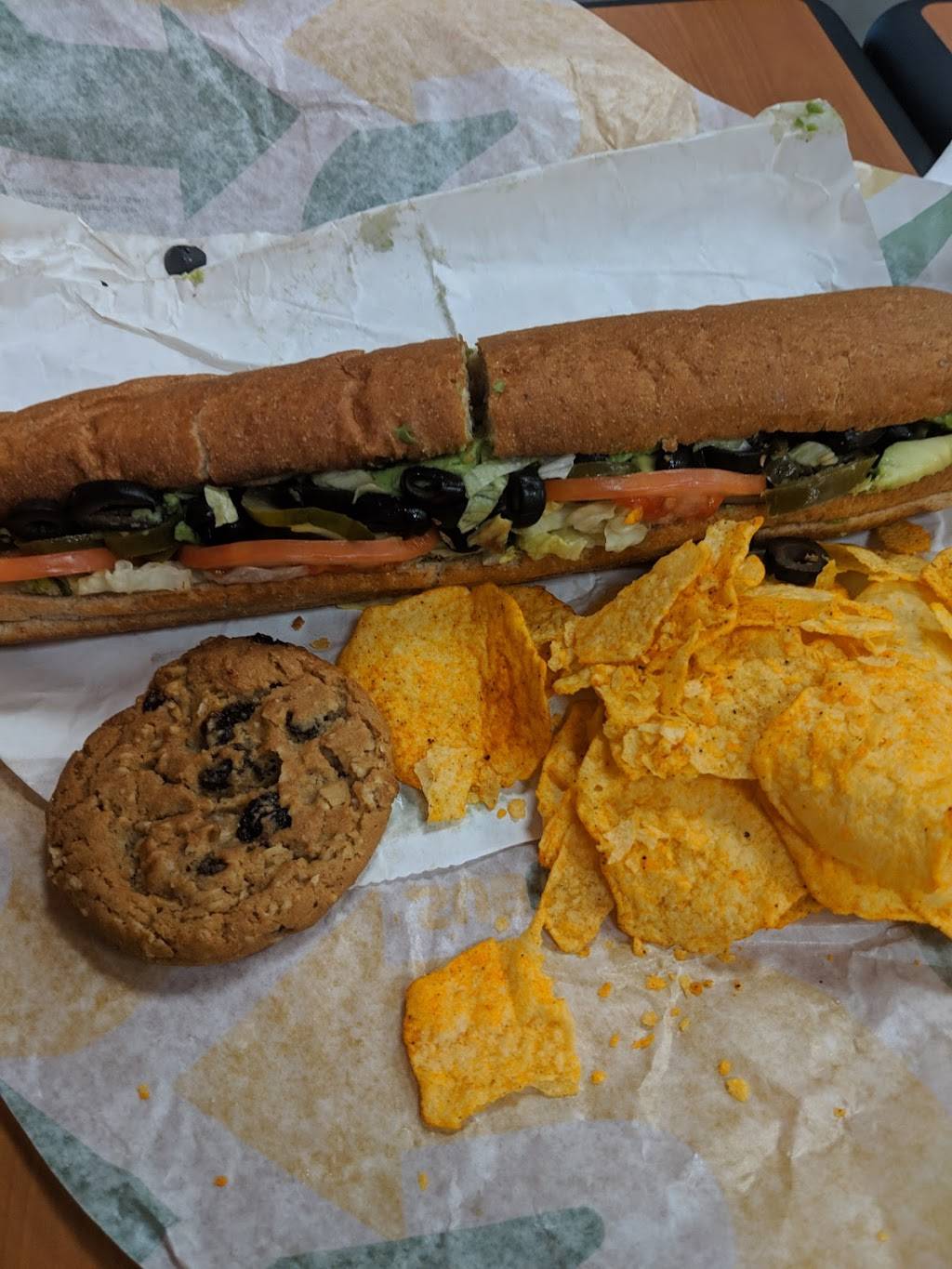 Subway Restaurants | restaurant | 444 Mossdale Rd, Lathrop, CA 95330, USA | 2092348300 OR +1 209-234-8300