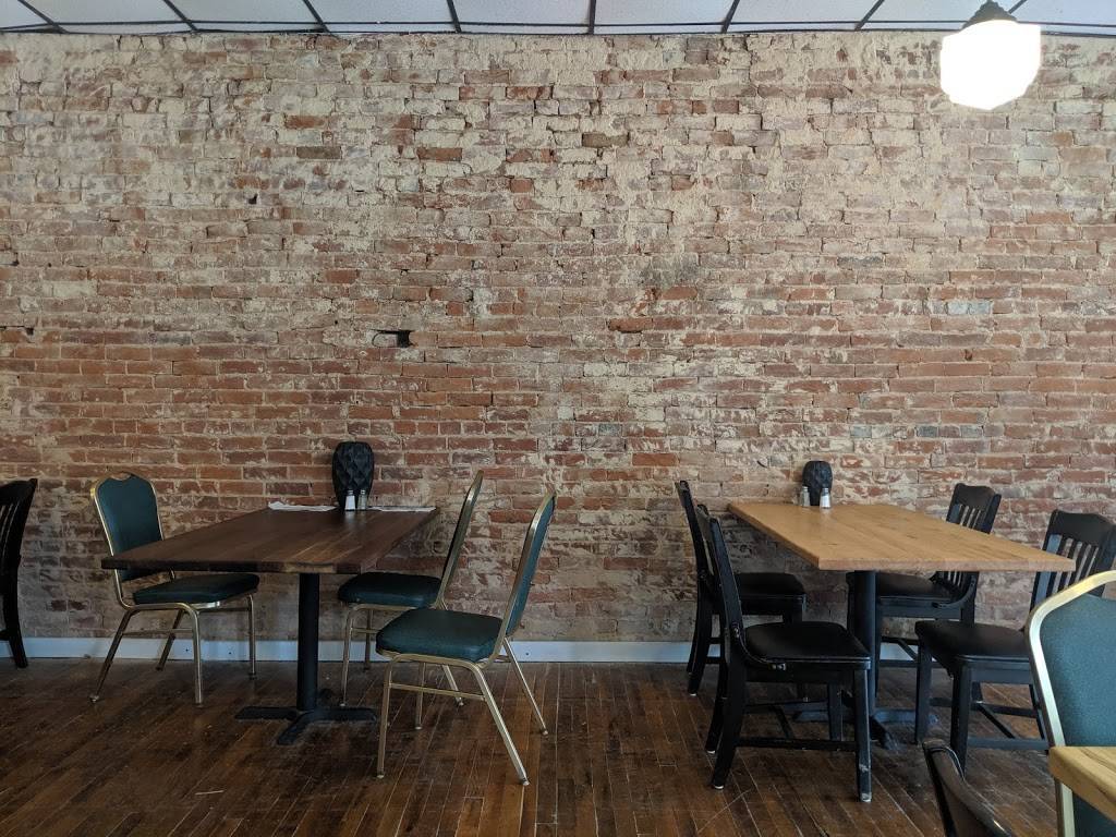 Parks Place Restaraunt | restaurant | 10 State St, Amesville, OH 45711, USA | 7404487275 OR +1 740-448-7275