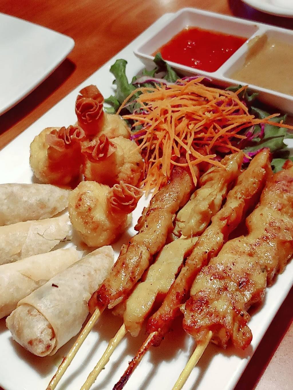 Thai Thani Thai Restaurant | meal takeaway | 11025 International Dr, Orlando, FL 32821, USA | 4072399733 OR +1 407-239-9733