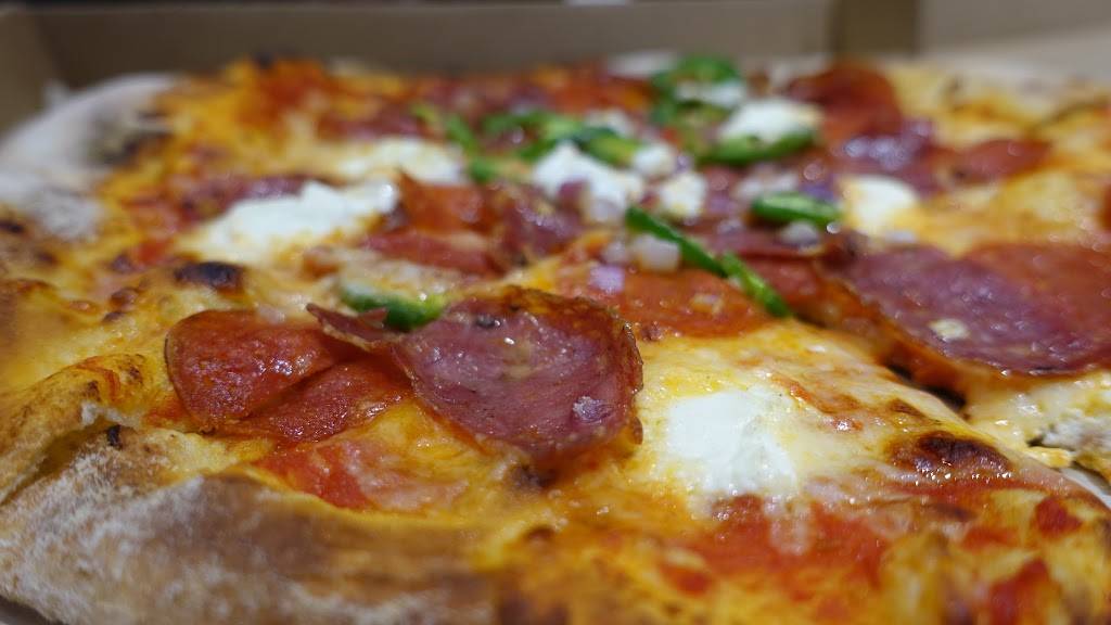 The Kitchen by Wolfgang Puck | restaurant | 600 World Way, Los Angeles, CA 90045, USA | 4247026674 OR +1 424-702-6674