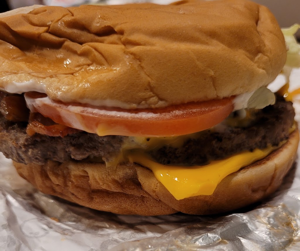 Sonic Drive-In | restaurant | 5315 Alamo Pkwy, San Antonio, TX 78253, USA | 2104281877 OR +1 210-428-1877