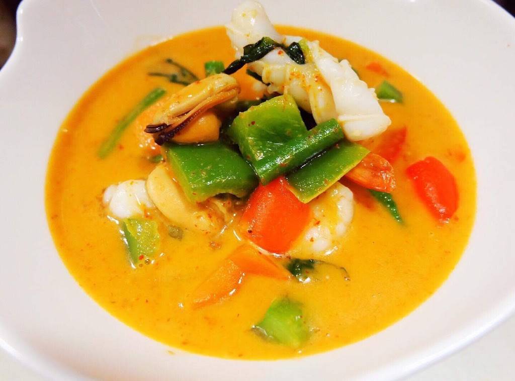 Papa thai chef | restaurant | 26 Belleville Ave, Bloomfield, NJ 07003, USA | 9733378397 OR +1 973-337-8397