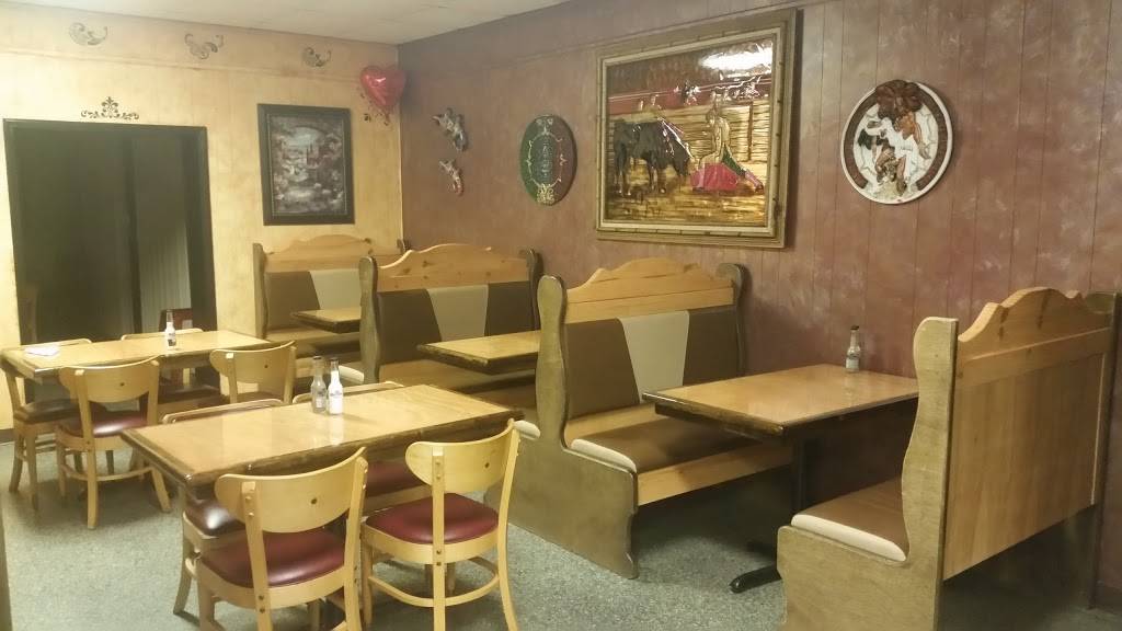 Dos Hermanos Mexican restaurant | restaurant | 323 W Washington St, Nashville, NC 27856, USA | 2524592600 OR +1 252-459-2600