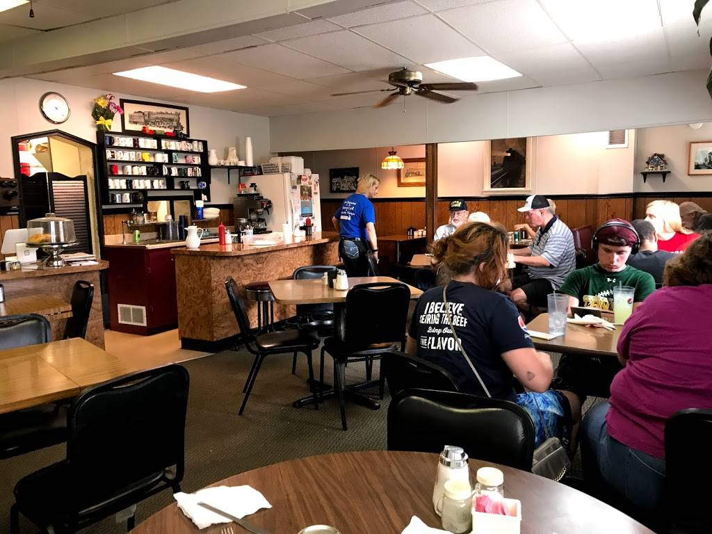 Sidetrack Cafe | restaurant | 315 N Main St, Watervliet, MI 49098, USA | 2694635151 OR +1 269-463-5151