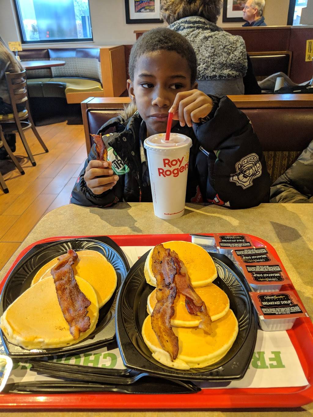 Roy Rogers | restaurant | 624 Queen City Dr, Cumberland, MD 21502, USA | 3017778299 OR +1 301-777-8299