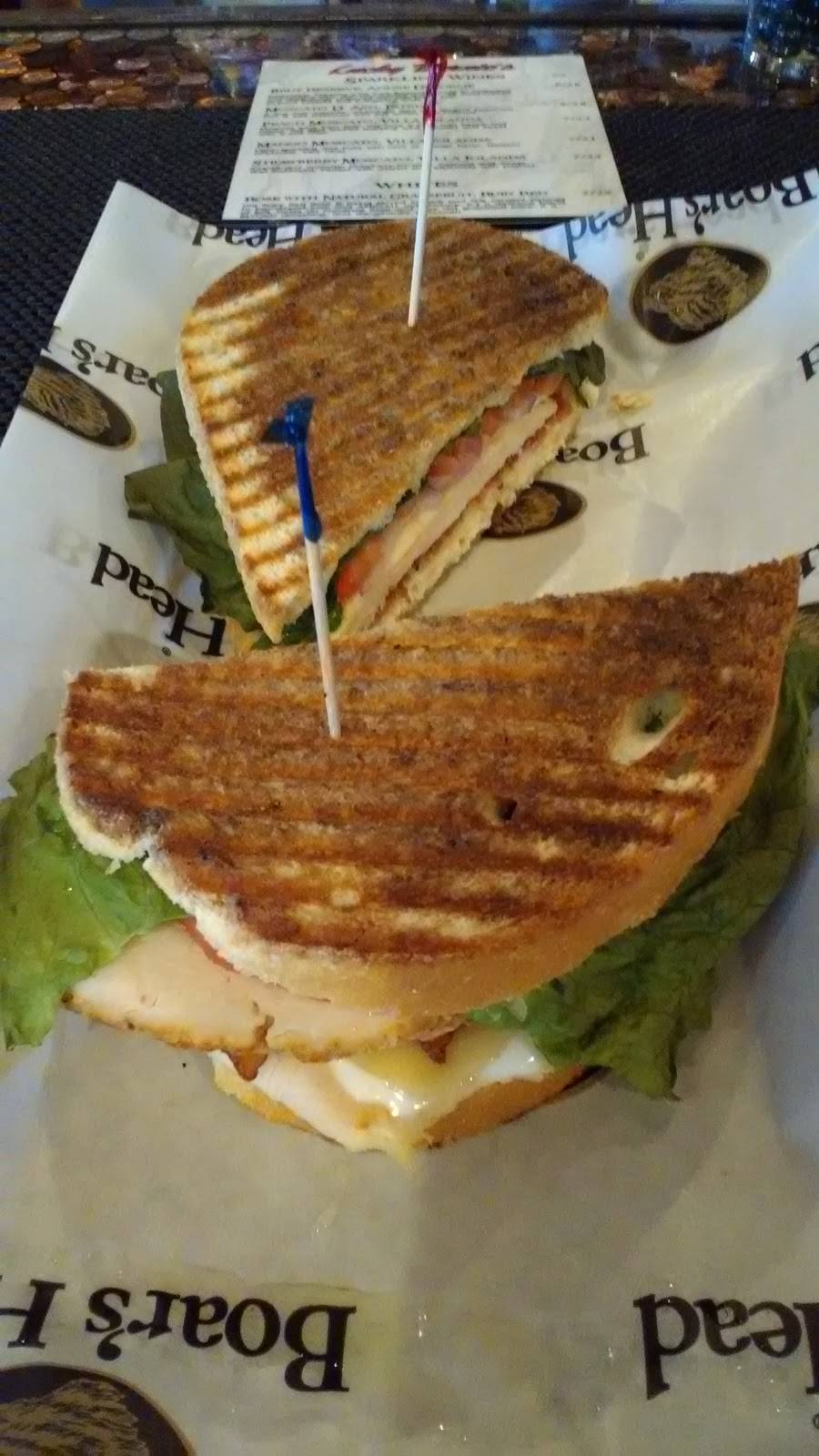 Lucky Bernies | restaurant | 11605 Catalpa Ln, Woodstock, IL 60098, USA | 8155277251 OR +1 815-527-7251