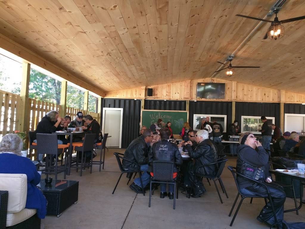 Bandanas Bar & Grill | restaurant | 930 Lake Rd, Youngstown, NY 14174, USA | 7167451010 OR +1 716-745-1010