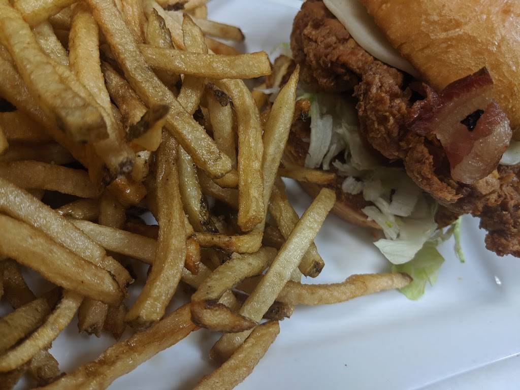 20 Mile Tap House | restaurant | 12543 N Hwy 83, Parker, CO 80134, USA | 3038416782 OR +1 303-841-6782