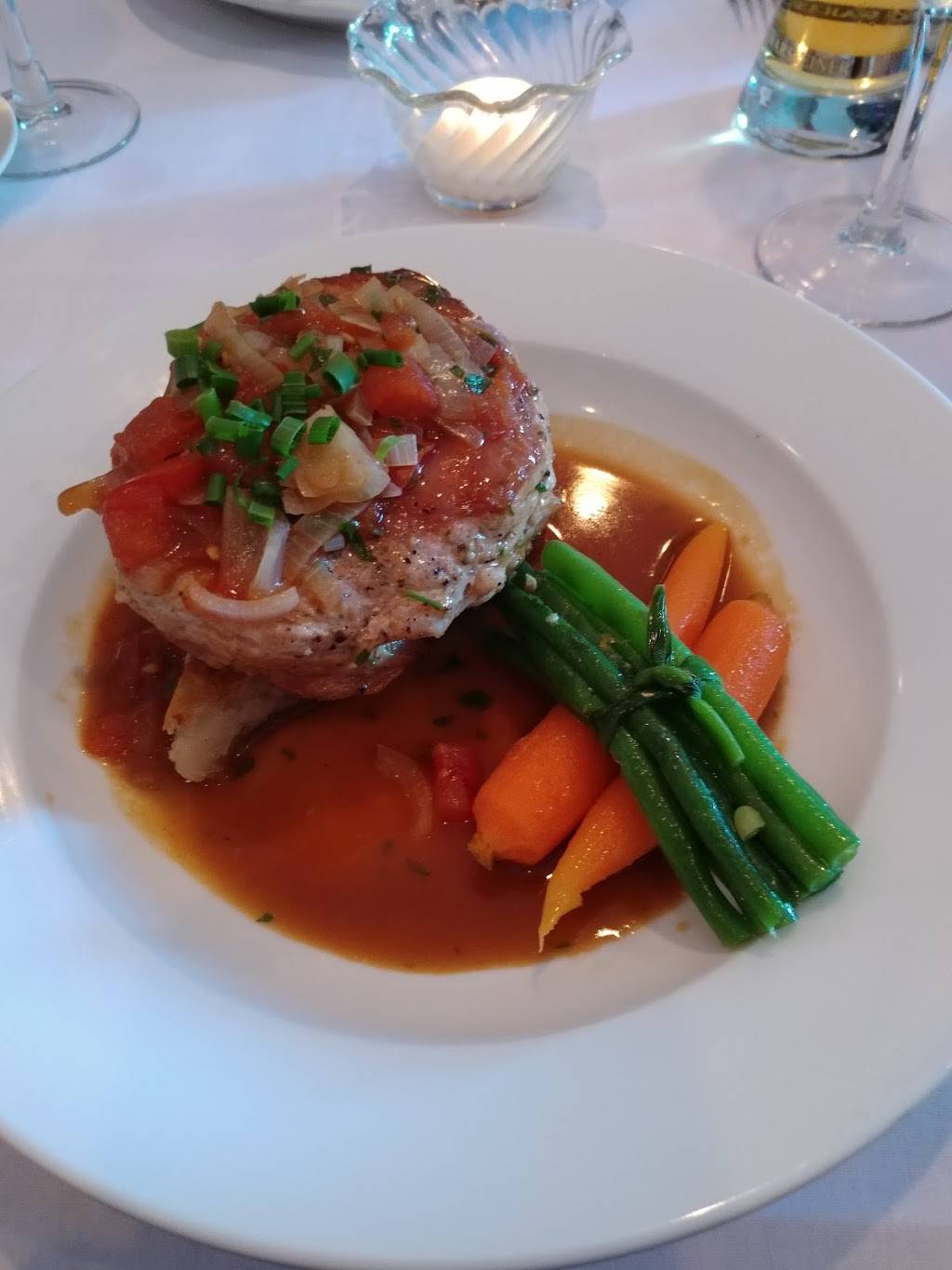 The Watch Factory | restaurant | 122 Elm St, Cheshire, CT 06410, USA | 2032711717 OR +1 203-271-1717