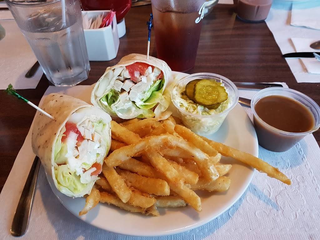 The Car Barn | restaurant | 23 Talbot Rd E, Tilbury, ON N0P 2L0, Canada | 5198254946 OR +1 519-825-4946