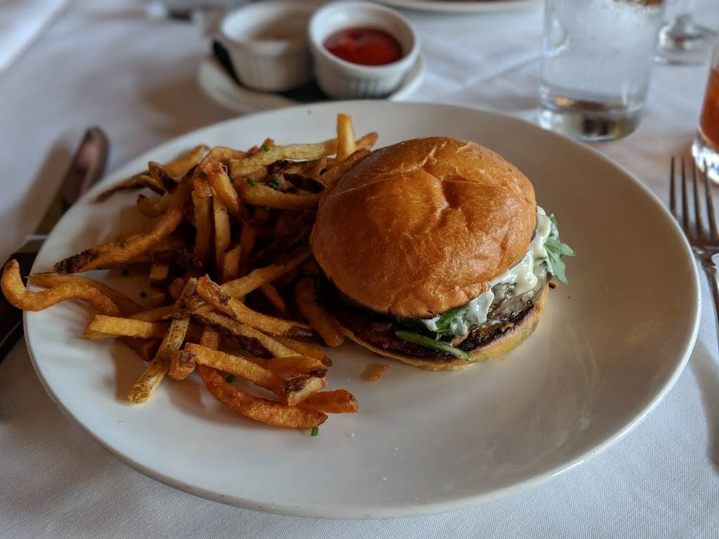 La Petite Grocery | restaurant | 4238 Magazine St, New Orleans, LA 70115, USA | 5048913377 OR +1 504-891-3377