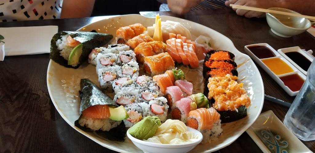 Sushi Village | restaurant | 3250 Francis Lewis Blvd, Flushing, NY 11358, USA | 7188864733 OR +1 718-886-4733