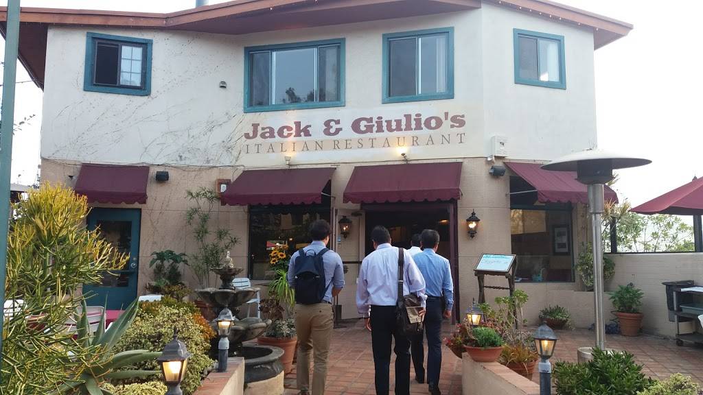Jack & Giulios Italian Restaurant | restaurant | 2391 San Diego Ave, San Diego, CA 92110, USA | 6192942074 OR +1 619-294-2074