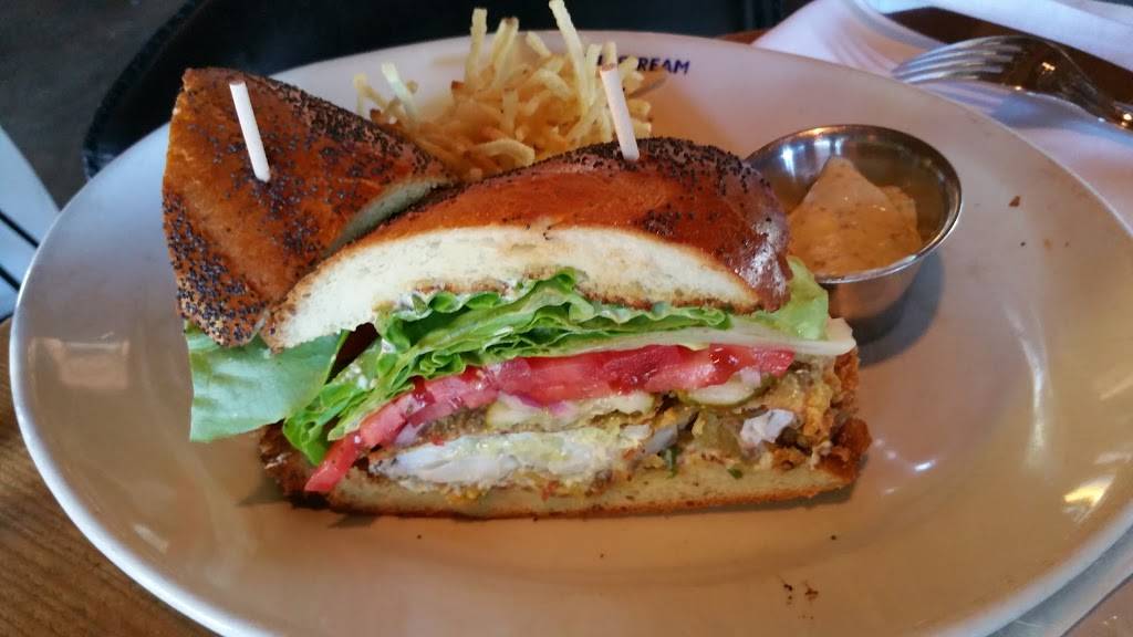 Gulfstream | restaurant | 850 Avocado Ave, Newport Beach, CA 92660, USA | 9497180188 OR +1 949-718-0188