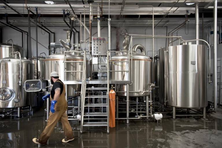 Blaker Brewing | restaurant | 1063 Montclaire Dr, Ceres, CA 95307, USA | 2095854040 OR +1 209-585-4040