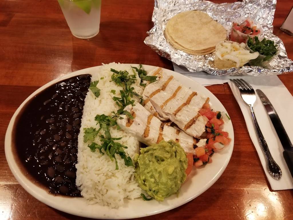 Baja Fish Tacos | restaurant | 30242 Crown Valley Pkwy, Laguna Niguel, CA 92677, USA | 9494951537 OR +1 949-495-1537