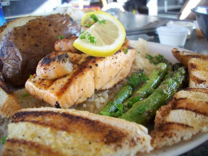 Big Daddys Ship Store | restaurant | 2500 Oak Grove Loop S #200, Grapevine, TX 76051, USA | 8174811237 OR +1 817-481-1237