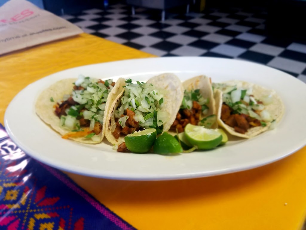 Carnitas El Taste | meal takeaway | 3250 S 4th Ave D, Yuma, AZ 85365, USA | 9282597018 OR +1 928-259-7018