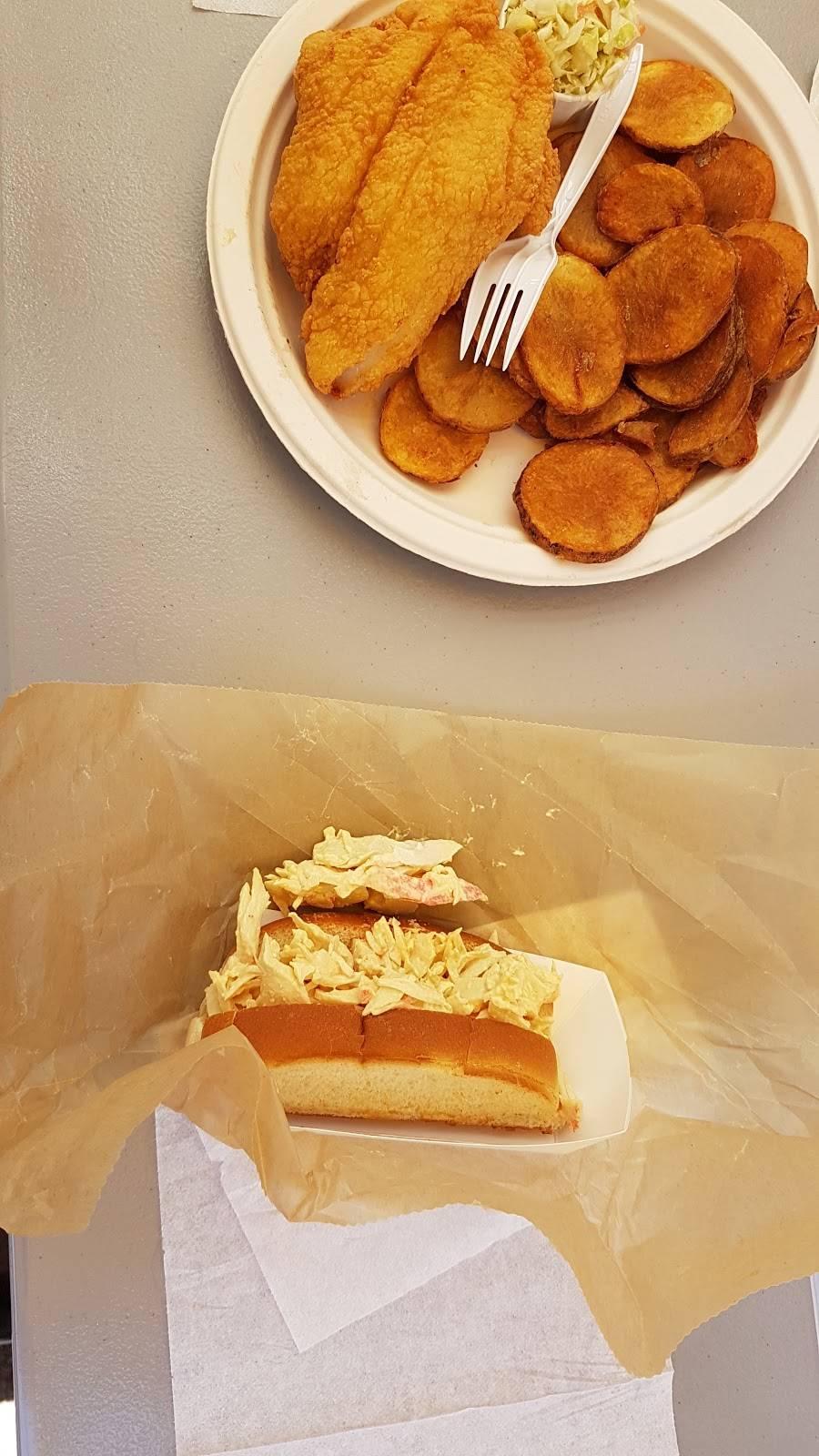 Mojos | restaurant | 5 Ryder St Ext, Provincetown, MA 02657, USA | 5084873140 OR +1 508-487-3140