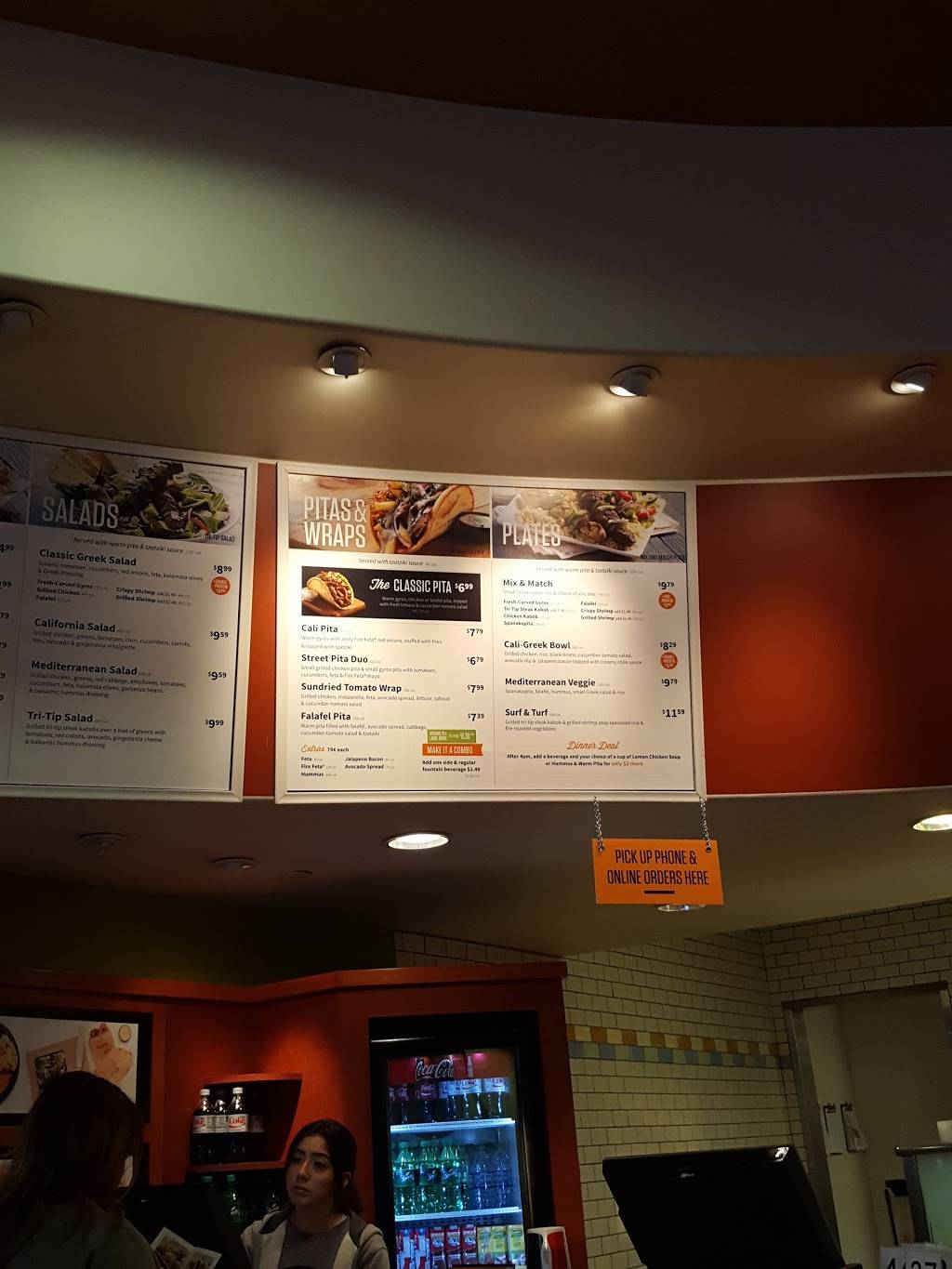 Daphnes | restaurant | 2667 Tapo Canyon Rd b, Simi Valley, CA 93063, USA | 8055260450 OR +1 805-526-0450