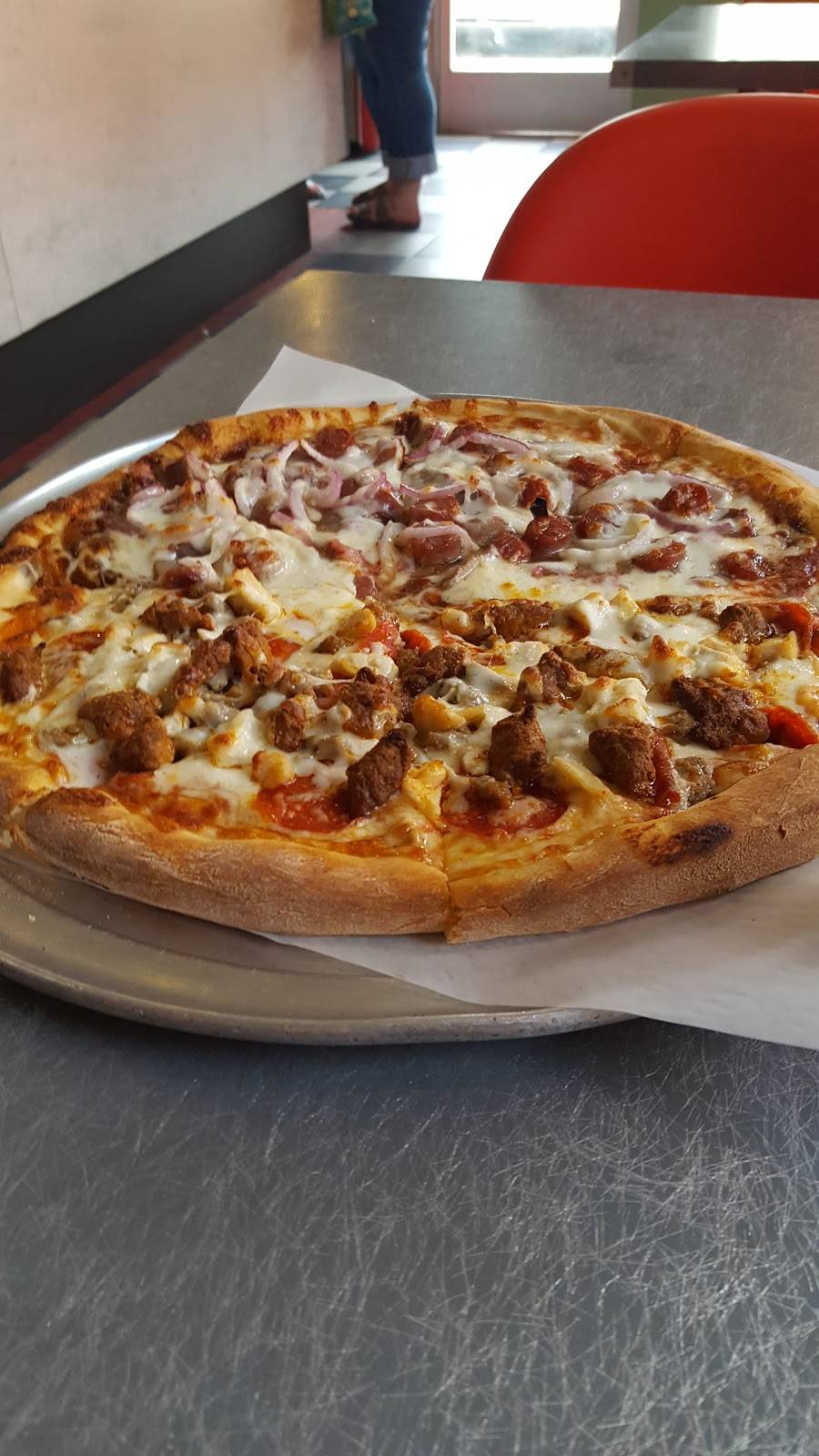 Rosaria Pizza | meal delivery | 3741 Mission Blvd, San Diego, CA 92109, USA | 8584887220 OR +1 858-488-7220