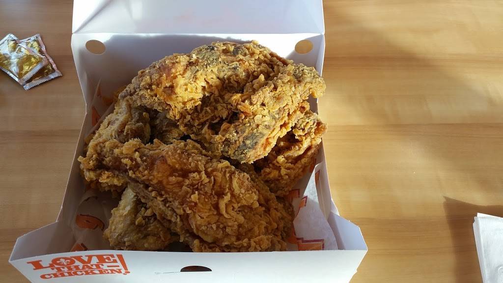 Popeyes Louisiana Kitchen | restaurant | 15050 E 104th Ave, Commerce City, CO 80022, USA | 7207288724 OR +1 720-728-8724