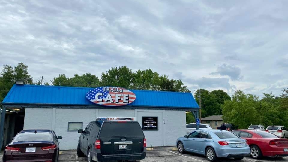 Trails Cafe | restaurant | 418 E Main St, Gardner, KS 66030, USA | 9139385009 OR +1 913-938-5009