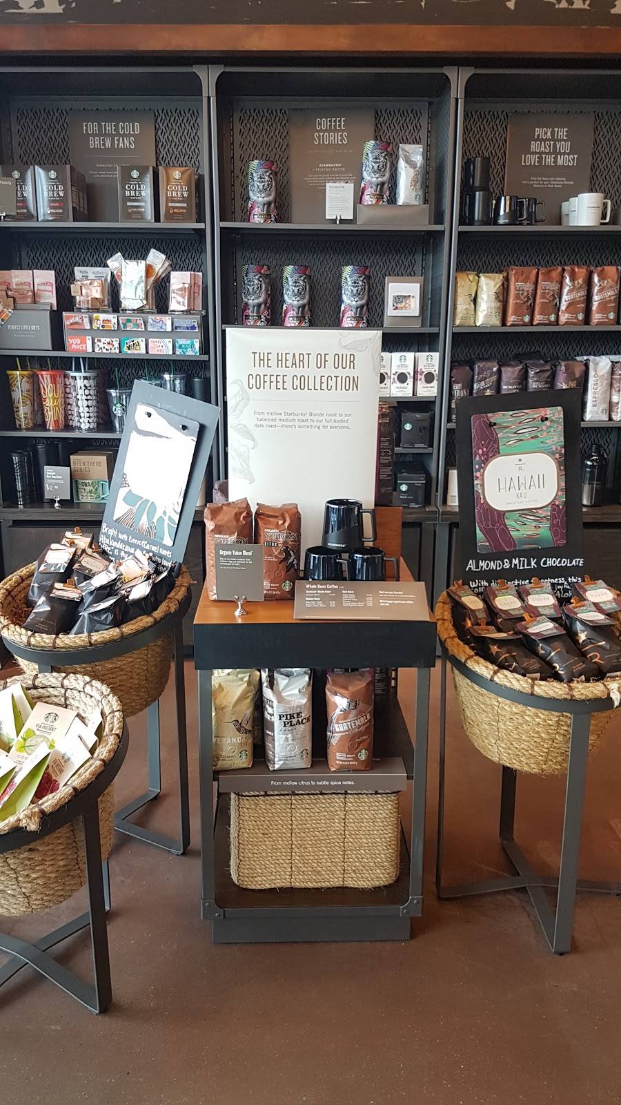 Starbucks | cafe | 2302 Lincoln Way, Ames, IA 50014, USA | 5152360035 OR +1 515-236-0035