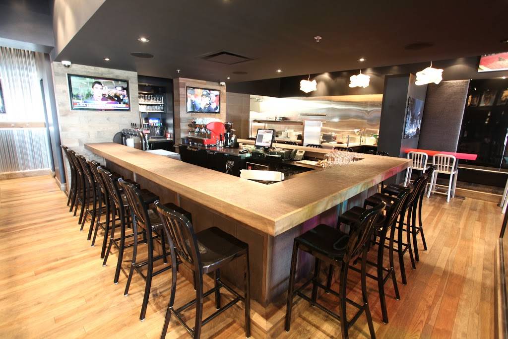 LImmédia Resto-Pub | restaurant | 1221 Rue Charles Albanel, Québec, QC G1X 4Y5, Canada | 4188772646 OR +1 418-877-2646