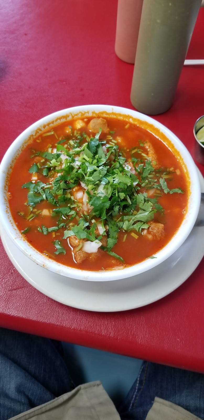 Tacos Carnitas Lindo Michoacan | restaurant | 26498 Base Line St, Highland, CA 92346, USA | 9098632991 OR +1 909-863-2991