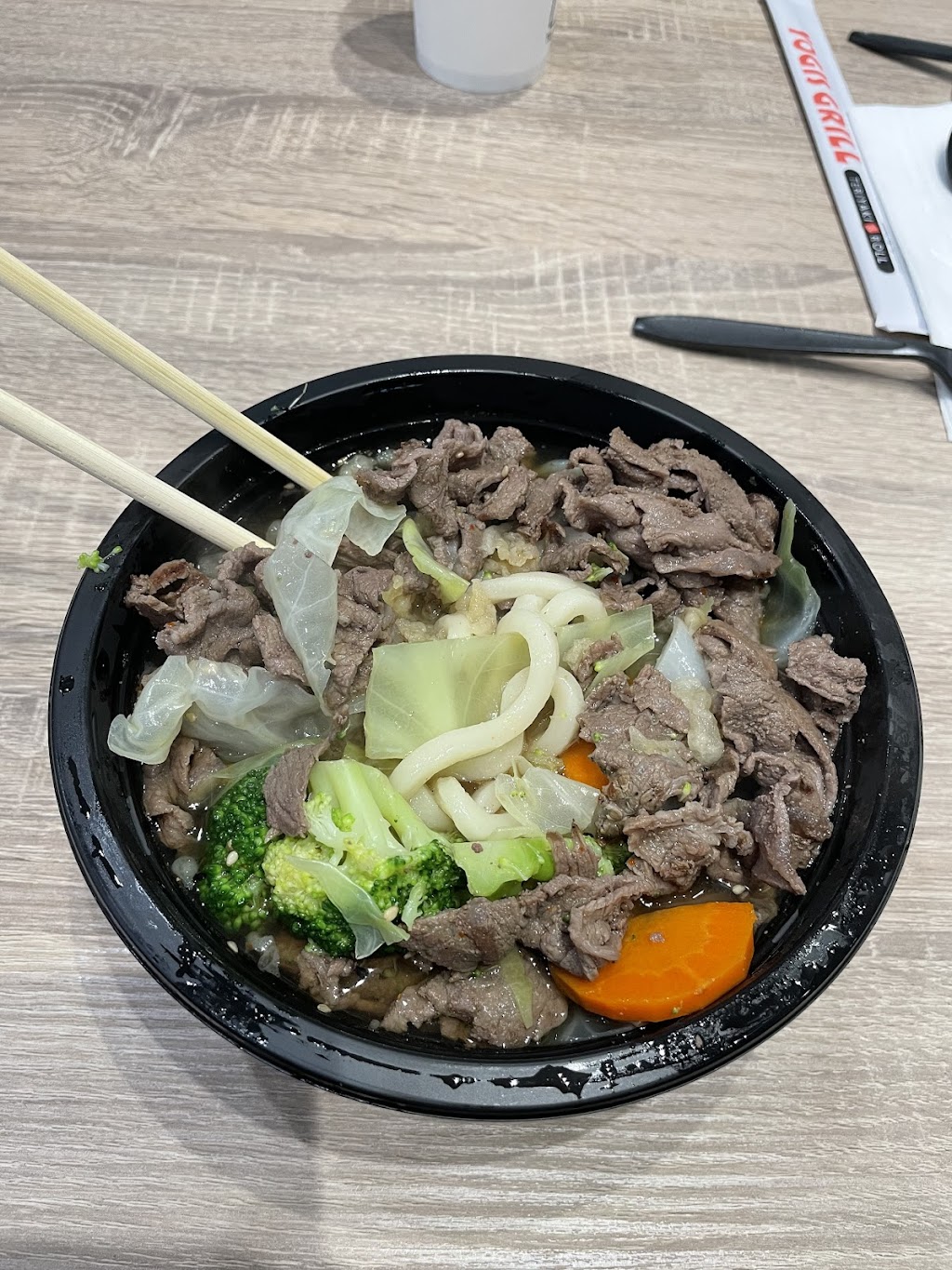 Yogis Grill Teriyaki & Roll | restaurant | 25343 Wayne Mills Pl, Valencia, CA 91355, USA | 6613884048 OR +1 661-388-4048