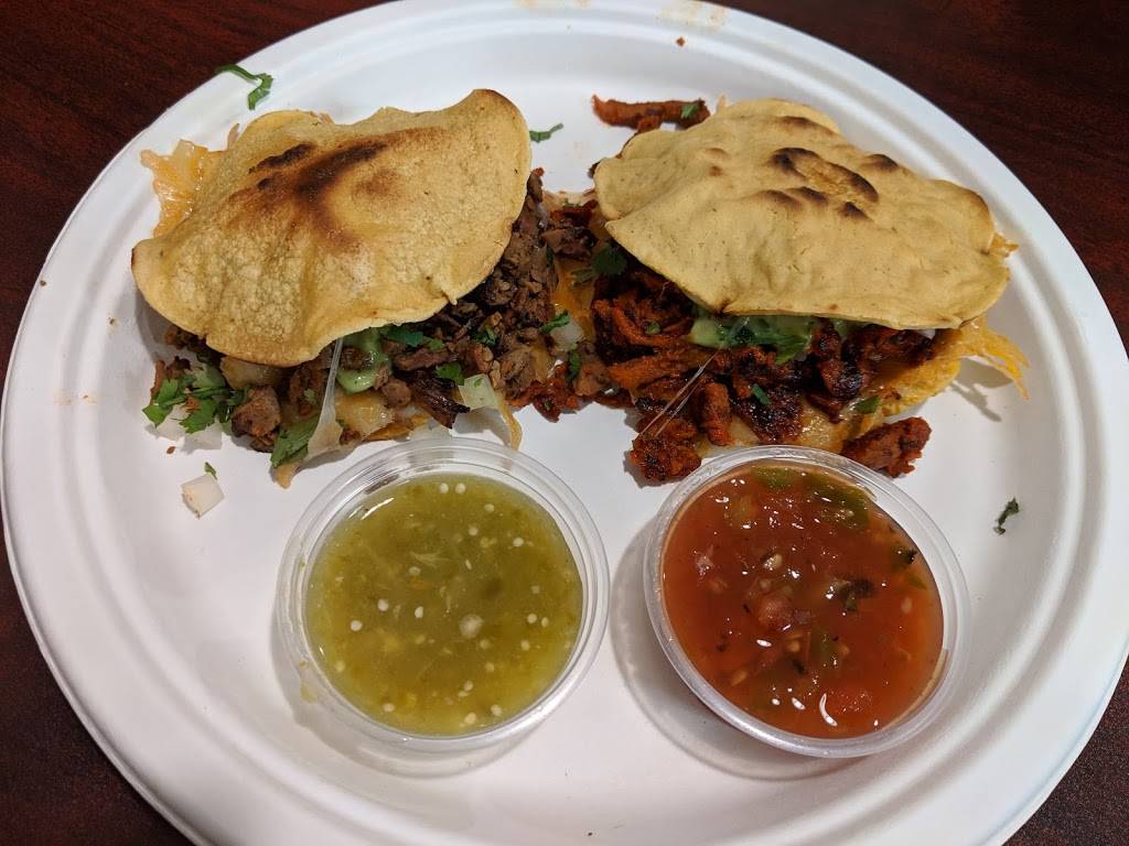 Ponchos Tacos | restaurant | 343 S State College Blvd, Fullerton, CA 92831, USA | 7148791008 OR +1 714-879-1008